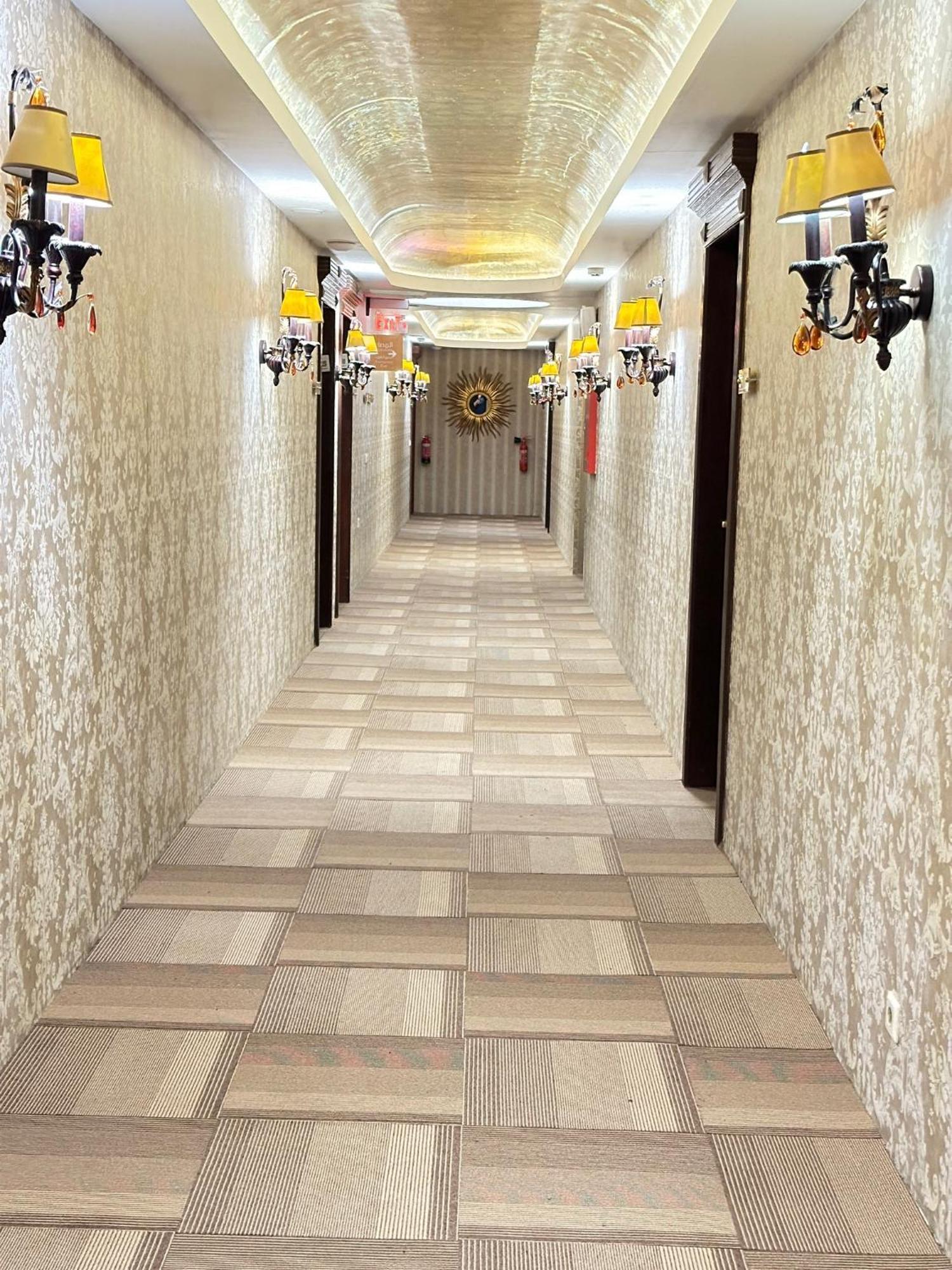 The Palace Suites Khobar Exterior foto
