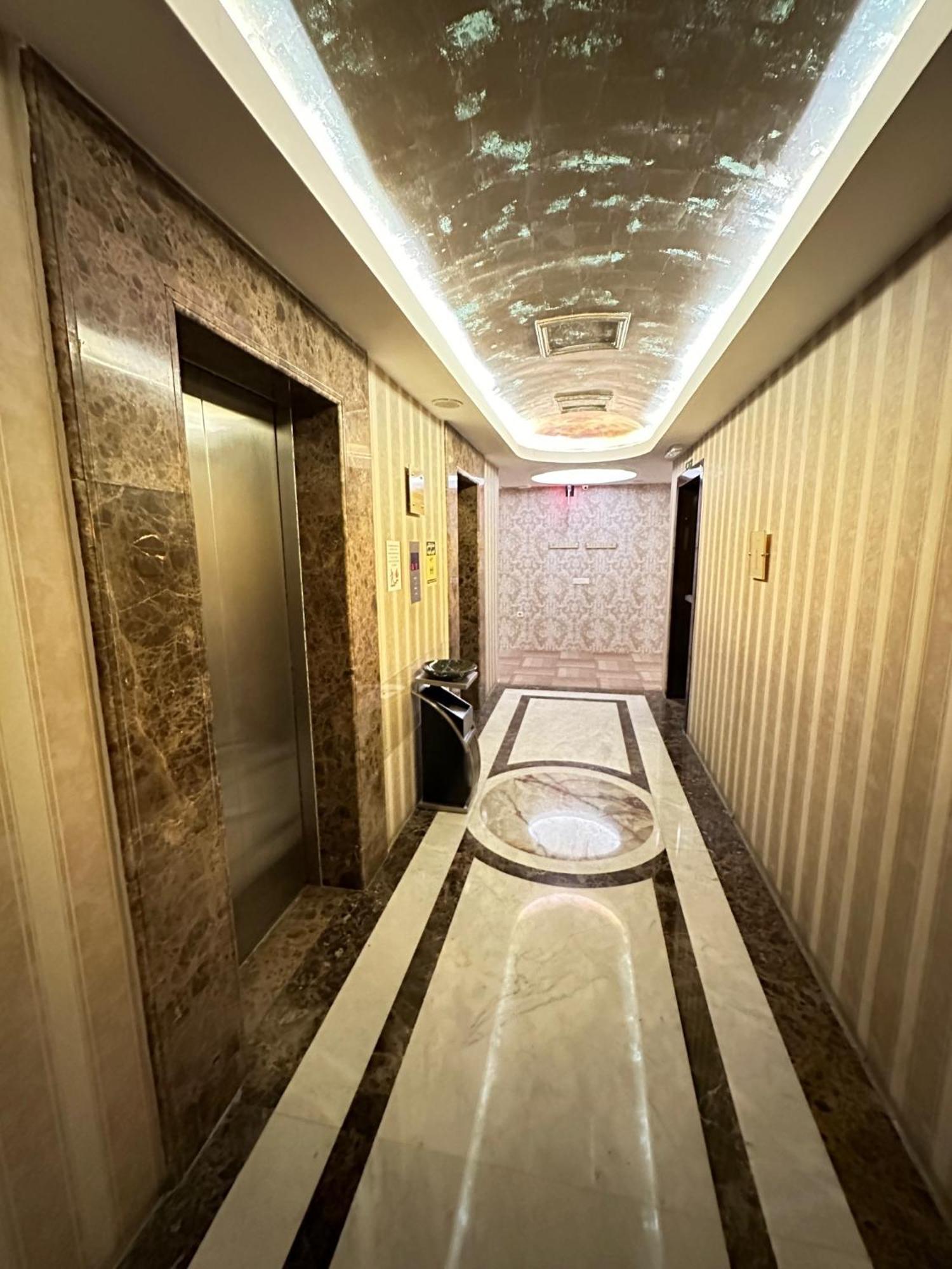 The Palace Suites Khobar Exterior foto