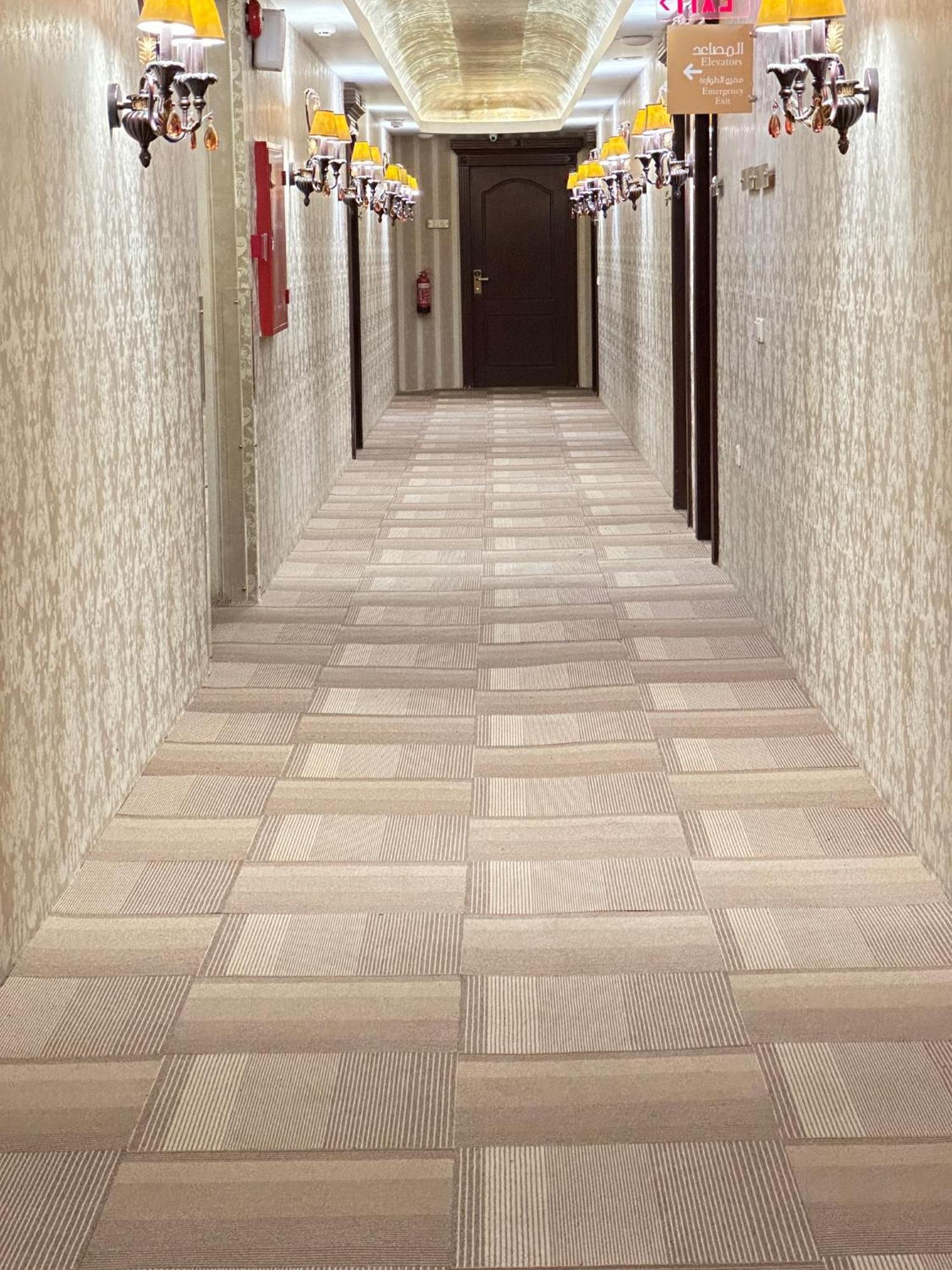 The Palace Suites Khobar Exterior foto