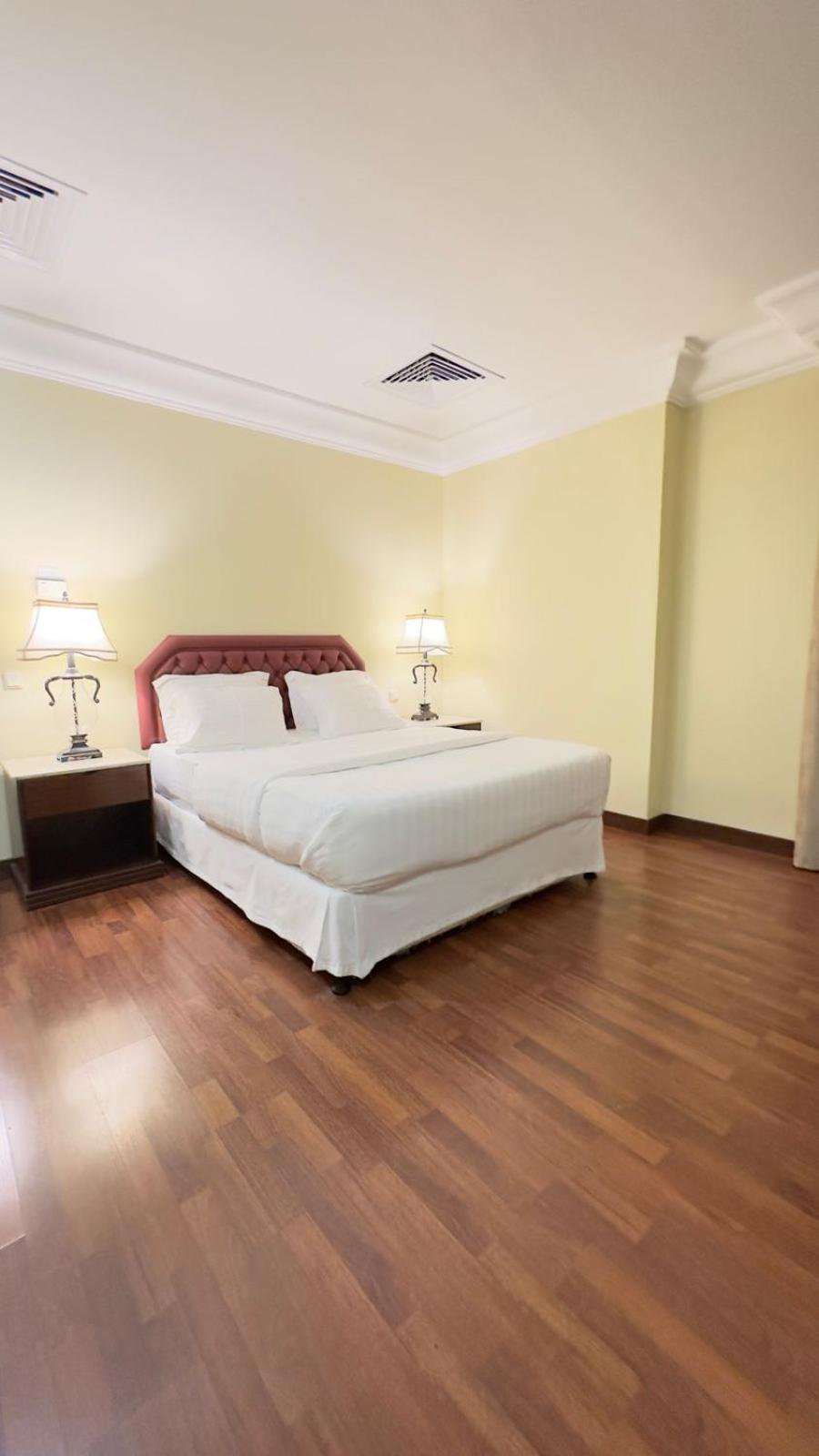 The Palace Suites Khobar Exterior foto