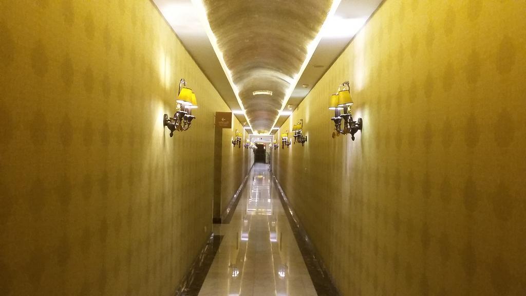 The Palace Suites Khobar Exterior foto